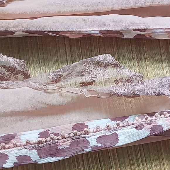 Scarf wrap top to toe - Picture 4 of 5